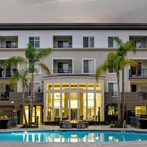https://elite-2brloft-apartment-at-venice.topanaheimhotels.com